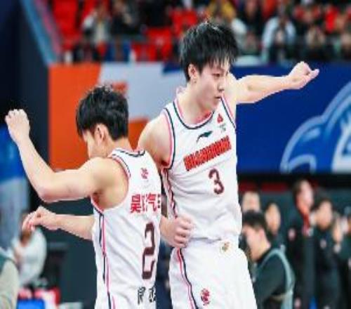 CBA球队获胜场次排行榜：广东千胜领跑辽京疆鲁分列二至五位