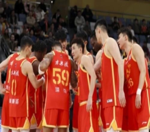 卡尔顿状态强势回归砍赛季新高25分，浙江方兴渡豪取六连胜