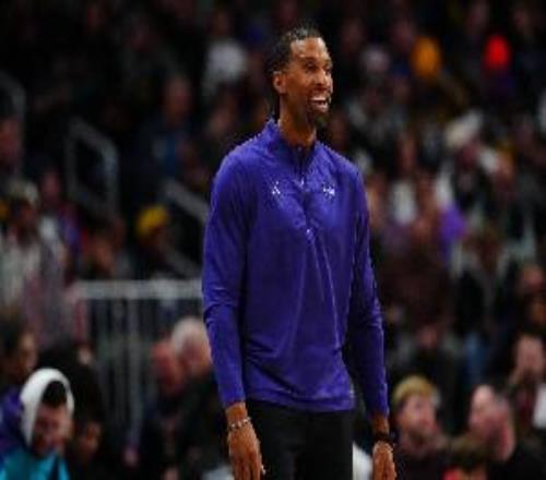 客场击败掘金！黄蜂主帅：按照应有方式打球我们能击败任何对手