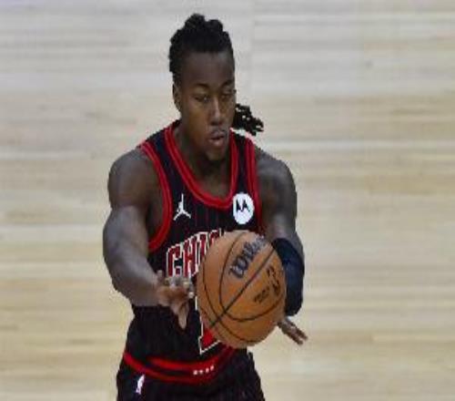 根本停不下来！公牛邦邦再进3个三分近4分53秒轰出226攻击波