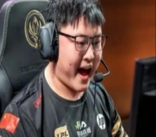 赛事官方提问:如果退役传奇选手今日回归,你最想见到谁