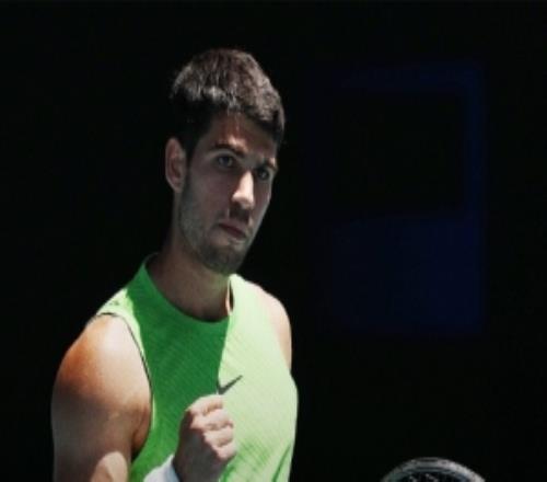 丢7局!阿尔卡拉斯30穆泰晋级澳网男单16强,将战保罗