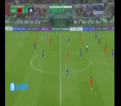 領(lǐng)球沒領(lǐng)好！U23國(guó)足進(jìn)攻到禁區(qū)，傳中被日本U23解圍
