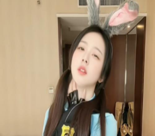 《黑神话悟空》萍萍建模演员跳撩衣舞：表情销魂动作极具诱惑