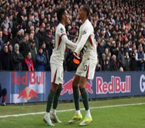 三连胜！切尔西31水晶宫埃斯特旺传射佩德罗破门+造点恩佐点射