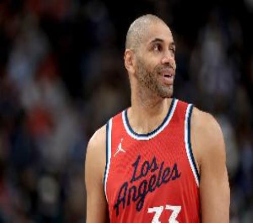 这一老也太牛了！巴图姆15分钟填满数据栏正负值+32冠绝全场！