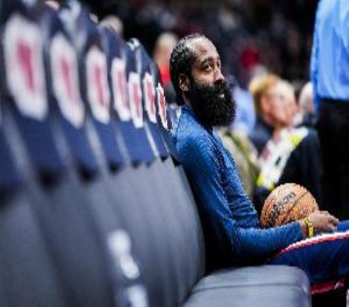 开拓者输球西部第10的快船距离第9的开拓者仅差1个胜场！