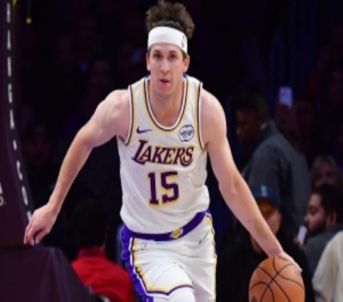 错了呀！Shams更推宣布湖人后卫里夫斯对阵骑士复出随后删推