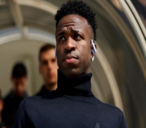 准备迎接欧冠！皇马官推晒照：我们已经在里斯本了！