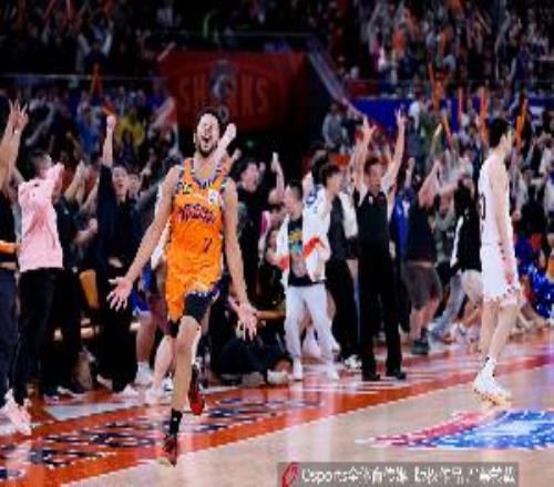去年季后赛绝杀广东！媒体人：辽篮第6外援是上海旧将泰勒哈维