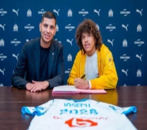 官方：马赛签下索肖19岁中场维克托约瑟夫，球员将加入马赛二队