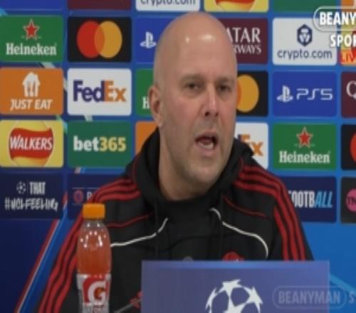 斯洛特：预计罗伯逊本月将留队对阵卡拉巴赫将有人客串中卫