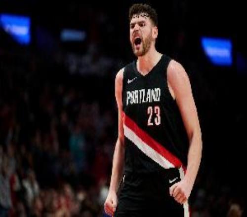 板是真硬！克林根本季总前场板联盟第1总篮板&场均前场板联盟第2