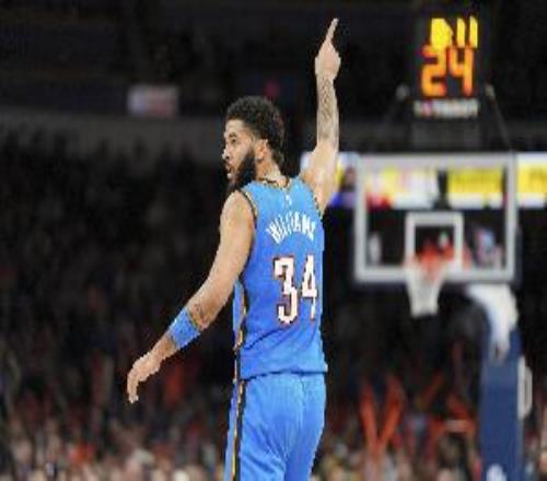 杰林威：肯里奇威廉姆斯一直在做不起眼的小事这是他比赛风格