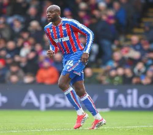 郁悶！水晶宮仍不放行，馬特塔社媒發(fā)表情包略顯無奈