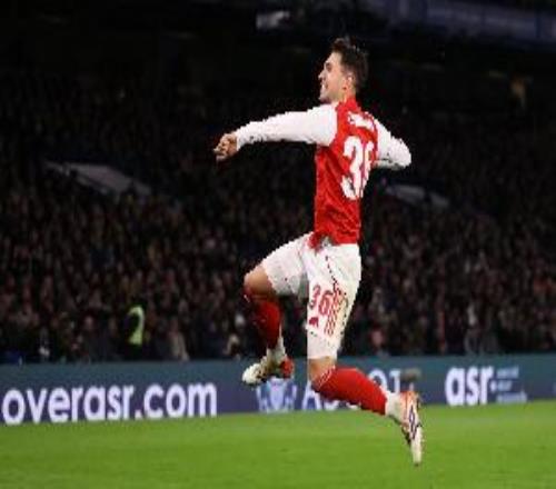 苏维门迪本赛季英超打进4粒非点球进球，队内仅次于特罗萨德