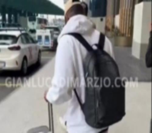 加盟意丁球隊(duì)切沃！35歲巴西前鋒道格拉斯科斯塔抵達(dá)意大利