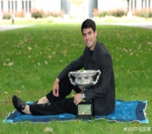 馬卡：阿爾卡拉斯澳網(wǎng)奪冠獎金244萬歐，預(yù)計扣稅45%到手134萬歐