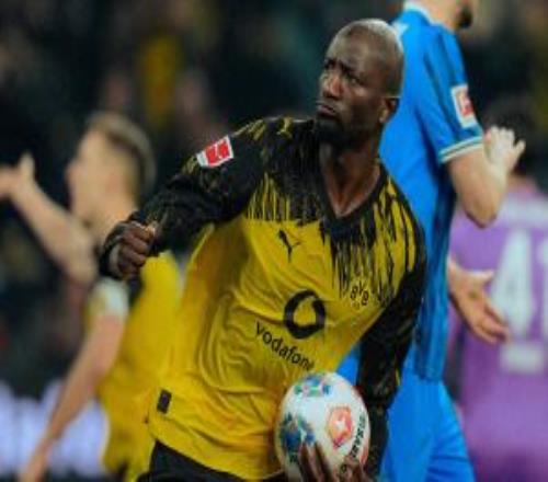 联赛四连胜！多特32海登海姆距榜首6分吉拉西双响+失点安东破门