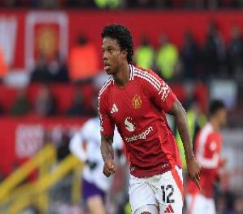 荷媒：馬拉西亞原本即將轉(zhuǎn)會，被曼聯(lián)總監(jiān)威爾科克斯叫停