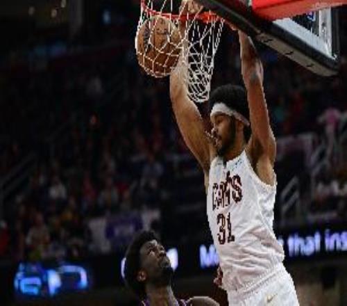 一戰(zhàn)多個紀錄！阿倫單場至少40分15板5助且0失誤NBA歷史首人