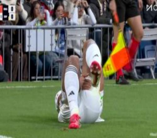 贝林厄姆前插跑动拉伤左大腿！泪洒赛场！开场10分钟被迪亚斯换下