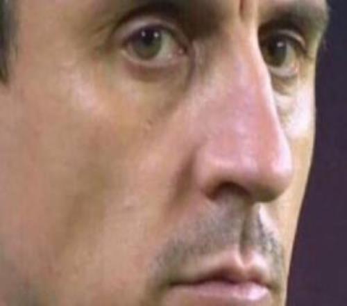 07！10年前的今天加里內維爾執教瓦倫西亞07慘遭巴薩血洗