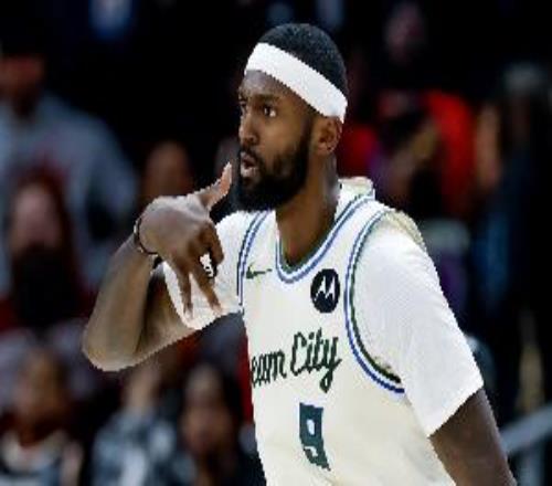 美記：波蒂斯出現在交易談判中黃蜂對其有意&雄鹿想要小橋