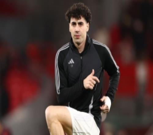 媒體人：新鵬城為穆斯塔法扎達提供2+1合同，但需卡拉巴赫放人