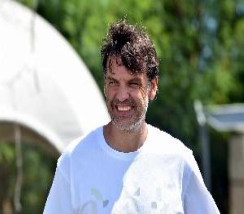 莫倫特斯：皇馬解雇阿隆索過于倉促皇馬領袖和阿韋洛亞關系很好