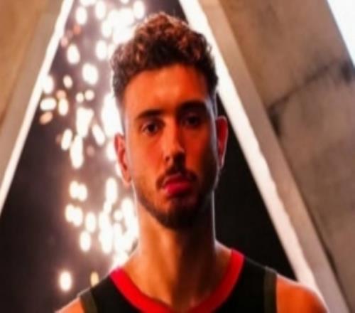 火媒：申京落選全明星后的首戰(zhàn)砍39分16板5助他就是全明星