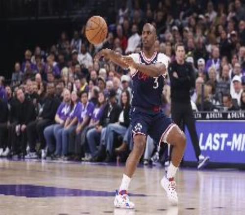 離隊(duì)2個(gè)月仍沒人要快船卻越打越好保羅的生涯已經(jīng)結(jié)束了