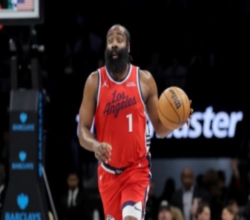 哈登下賽季保障金額是1331萬(wàn)根據(jù)規(guī)則兩年合同保障部分都是31.5%