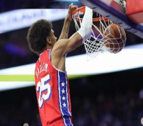 太能搶了！巴洛25+10進(jìn)攻籃板隊史自1990年巴克利后首人