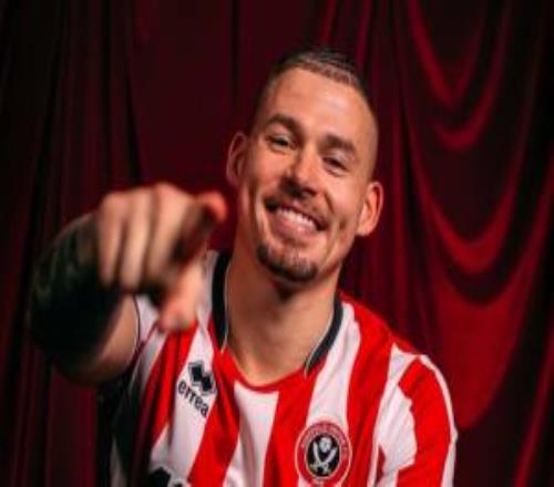 官方：曼城30歲中場菲利普斯租借加盟謝菲爾德聯(lián)，租借至賽季結(jié)束