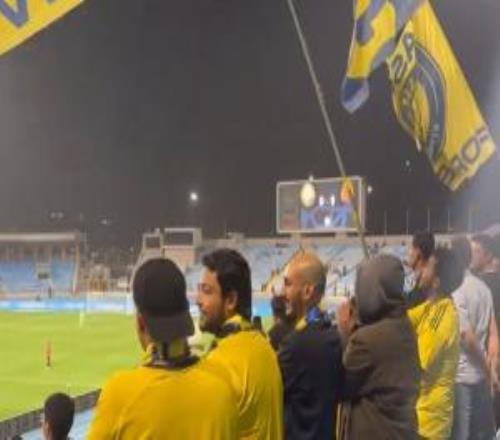 C羅本場缺席！勝利球迷現(xiàn)場齊聲高喊羅納爾多，以表達對C羅支持