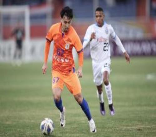 津媒：泰山球員吳興涵大概率租借津門虎，上演“游子回鄉(xiāng)”戲碼