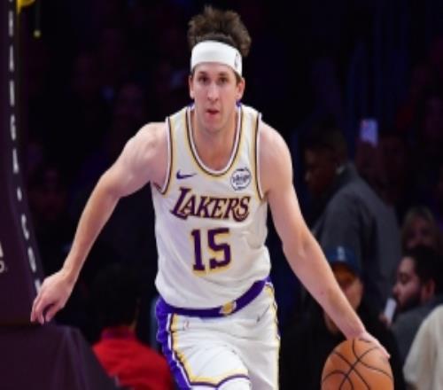 雷迪克：里夫斯移動(dòng)看起來非常棒看起來很像他自己！