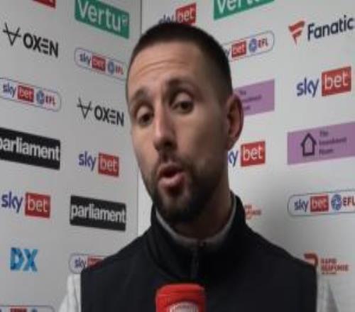 是徐彬嗎巴恩斯利主帥：冬窗本想再引進(jìn)一名球員，但沒能成功