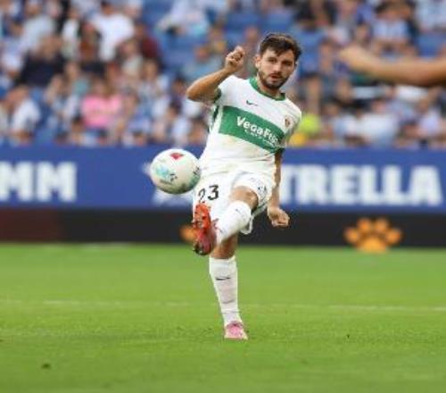 記者：津門虎明天將在熱身賽對陣埃爾切