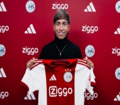 阿賈克斯官方：阿根廷U20國腳前鋒卡里佐加盟，簽約至2030年