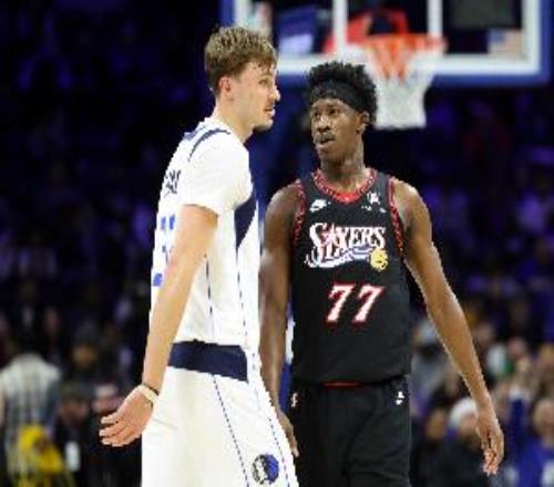 【菜鳥】弗拉格36分9板6助2帽埃奇庫姆25分7板7助貝利19分3斷3帽