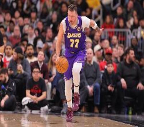 很輕松！東契奇僅出戰(zhàn)28分鐘18投8中得24分6板5助