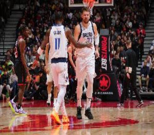 東契奇：生涯隊友中我和歐文最默契我們季前賽的磨合幫助很大