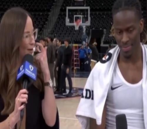 埃利斯談騎士首秀：球隊氛圍很好大家都積極交流贏球感覺很棒