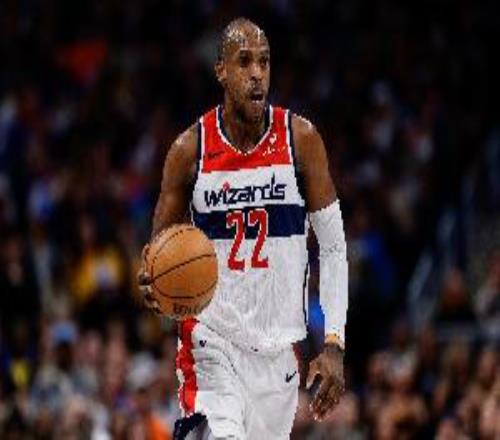 Spears：奇才欲用米德爾頓+1選秀權(quán)換小薩但國王對后者要價更高