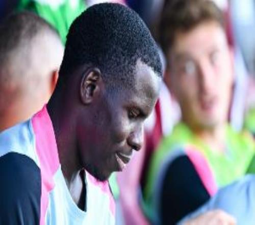 可能加盟泰山！羅媒：祖馬之前已與球隊(duì)解約，并向他支付了賠償金