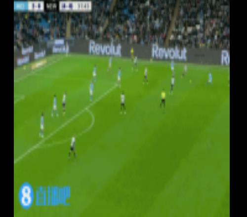 3分鐘2球！丹伯恩解圍失誤賴因德斯中路推射破門(mén)，曼城30領(lǐng)先