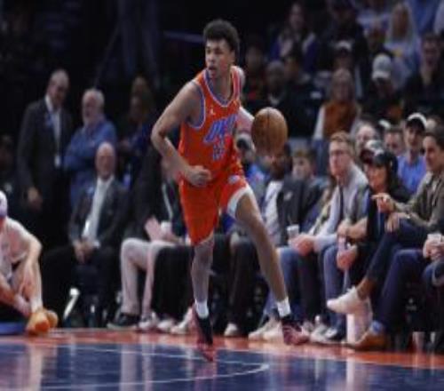 衛(wèi)冕冠軍動作頻頻記者：雷霆送出11號秀吉昂從黃蜂換來普拉姆利