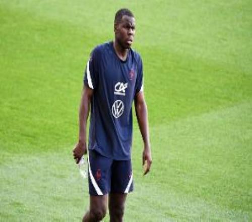 羅馬尼亞媒體：祖馬曾和哈薩克斯坦球隊談判要求35萬歐年薪+獎金